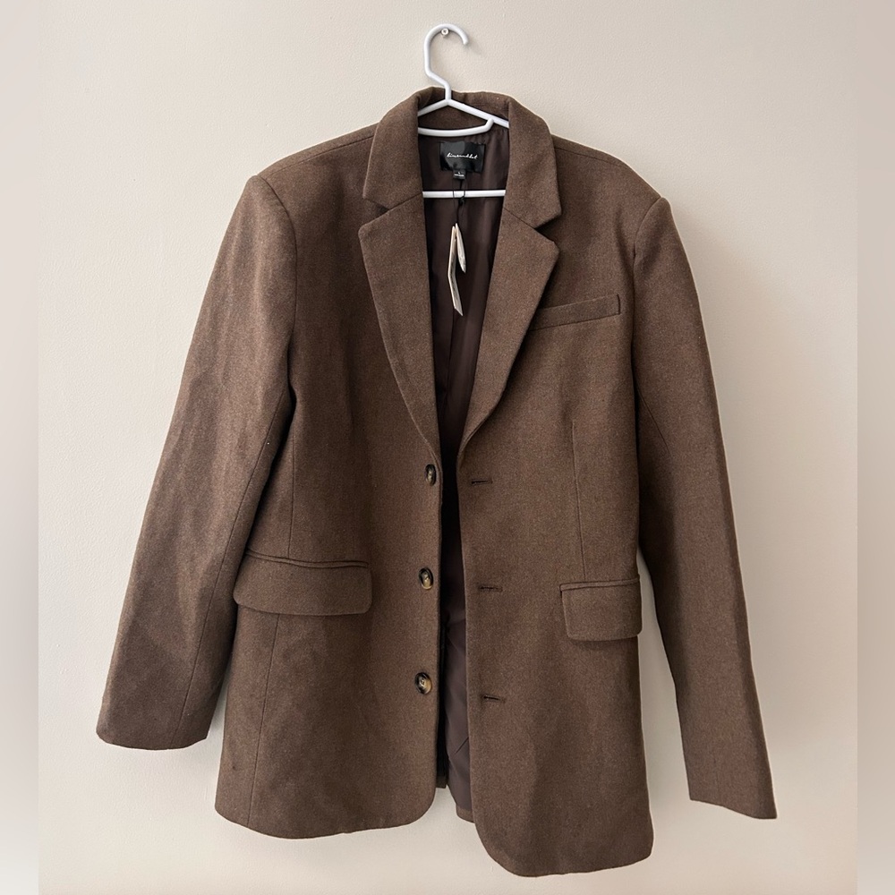 Line and Dot Brown Blazer